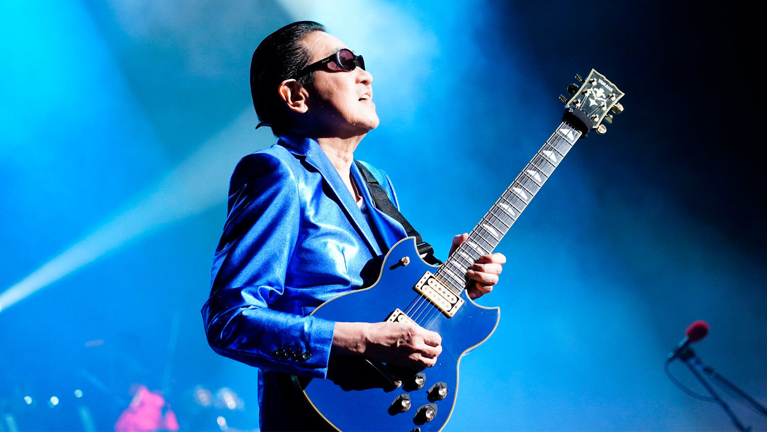 高中正義の全国ツアー開幕、年明けには海外も – YOUNG GUITAR