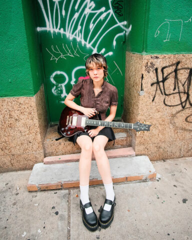 メイ・シモネス