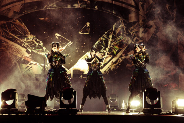 BABYMETAL 4