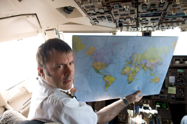 『アイアン・メイデン：フライト666』ブルース・ディッキンソン