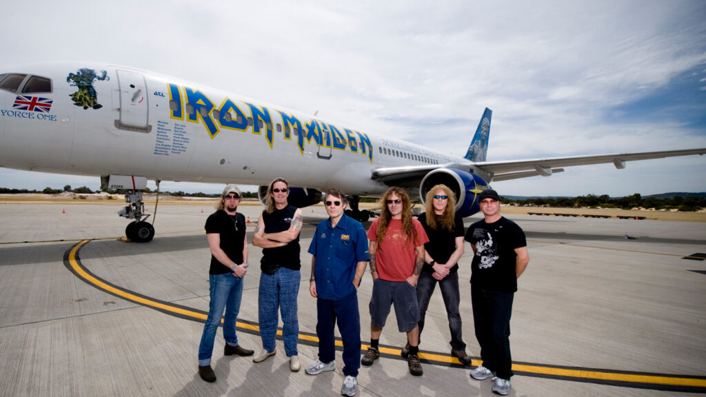 プレゼント『アイアン・メイデン：フライト666』ムビチケオンライン券＆B2ポスターを合計６名様に！