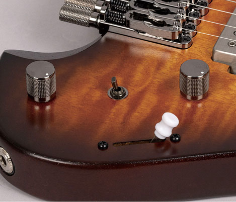 Ibanezヘッドレス、SSHの新モデル！ Q54WQM-DEL＆Q54WR-CNL – YOUNG GUITAR